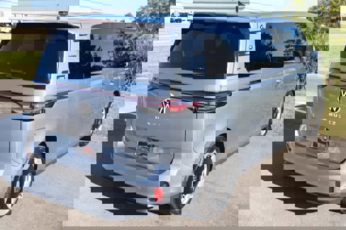 Used 2025 Volkswagen ID. Buzz Pro S image 75
