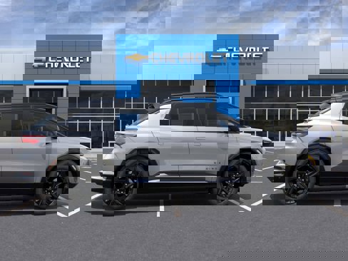 New 2026 Chevrolet Equinox EV RS image 5