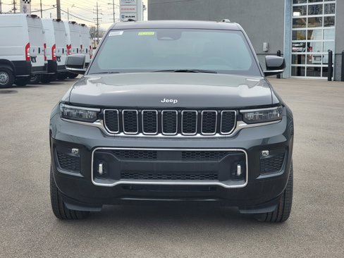 New 2025 Jeep Grand Cherokee Overland w/ Luxury Tech Group IV image 10