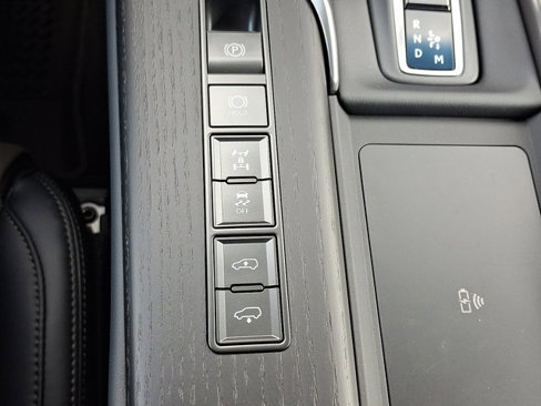 New 2025 Lexus LX 700h Overtrail image 21