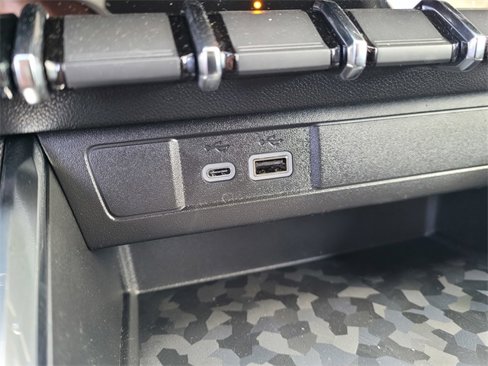 New 2025 GMC Canyon Elevation w/ Convenience Package image 16