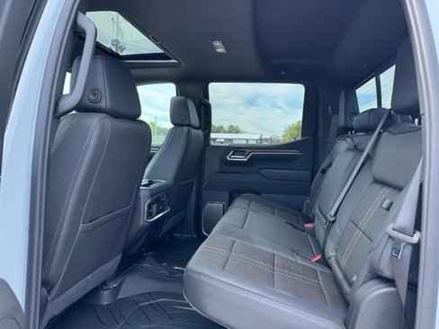 New 2026 Chevrolet Silverado 1500 High Country w/ High Country Premium Package image 5