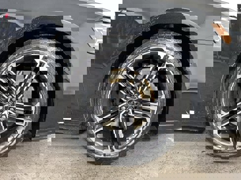 New 2025 Audi A8 L 3.0T image 9