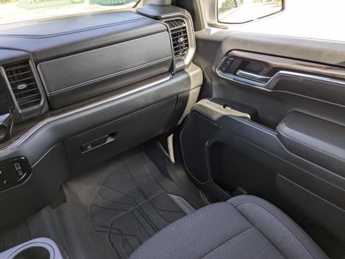 Used 2024 Chevrolet Silverado 1500 LT w/ Protection Package image 19