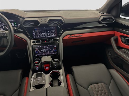Used 2023 Lamborghini Urus S image 25