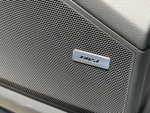 New 2025 Porsche Cayenne image 33