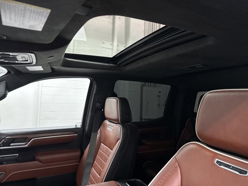 Used 2024 GMC Sierra 1500 Denali Ultimate image 33
