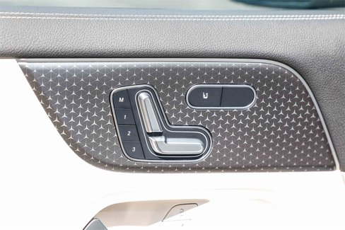 Certified 2025 Mercedes-Benz GLA 250 4MATIC image 21