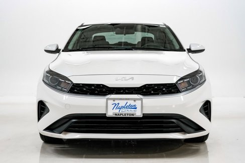 Used 2023 Kia Forte LXS image 4