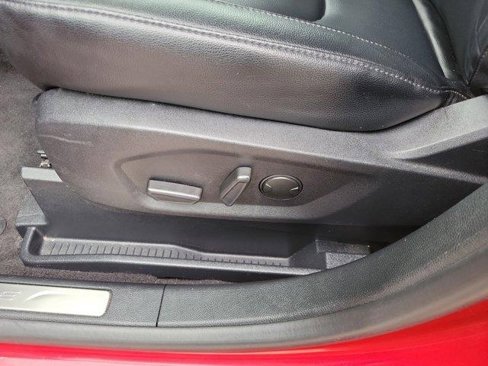 Used 2024 Ford Edge Titanium image 19