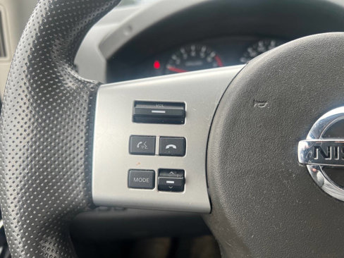 Used 2018 Nissan Frontier SV image 16