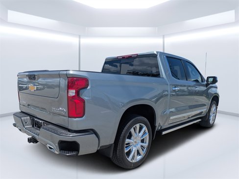 New 2026 Chevrolet Silverado 1500 High Country image 3