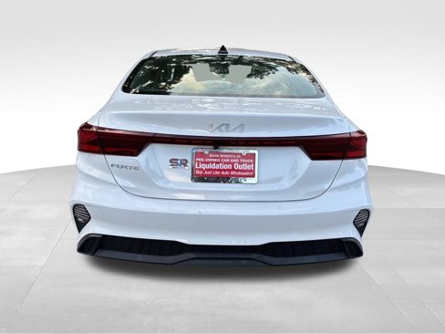 Used 2024 Kia Forte LXS image 4
