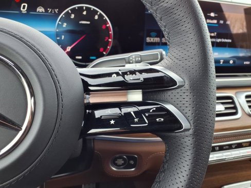 New 2025 Mercedes-Benz GLS 450 4MATIC image 22