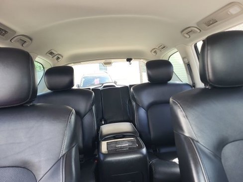 Used 2022 INFINITI QX80 Luxe image 4