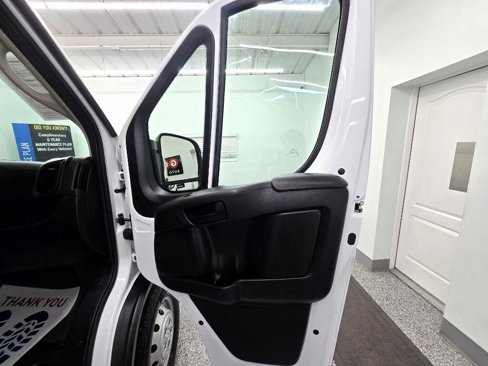 Used 2023 RAM ProMaster 2500 image 18