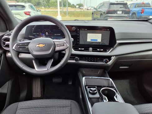 New 2026 Chevrolet Equinox LT image 15