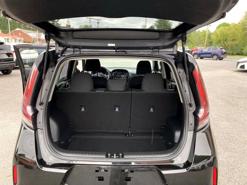 Used 2024 Kia Soul LX w/ Option Group 015 image 12