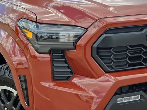 New 2025 Toyota Tacoma TRD Sport image 31