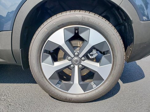 New 2026 Volvo XC40 B5 Core w/ Protection Package Premier image 12