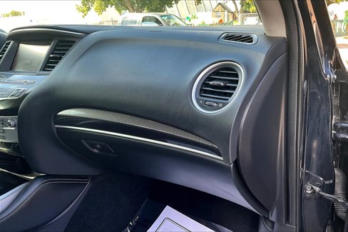 Used 2019 INFINITI QX60 Luxe w/ Essential Package image 14
