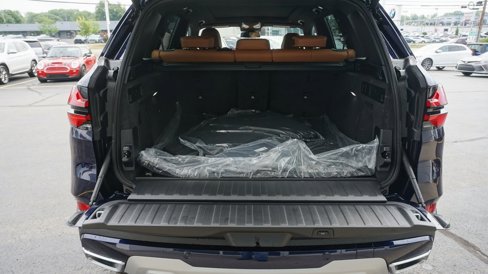 New 2026 BMW X5 xDrive40i w/ Premium Package image 6