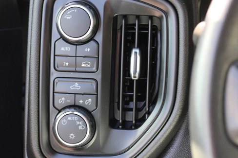Used 2020 Chevrolet Silverado 1500 Custom w/ Custom Value Package image 19