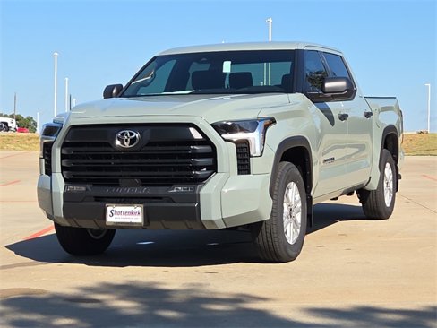 New 2026 Toyota Tundra SR5 image 3
