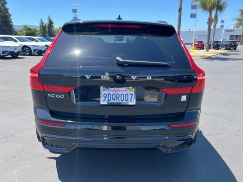 Used 2023 Volvo XC60 T8 Polestar image 9