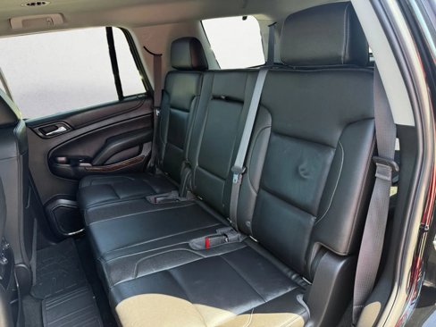 Used 2017 Chevrolet Tahoe LT w/ Z71 Midnight Edition image 28