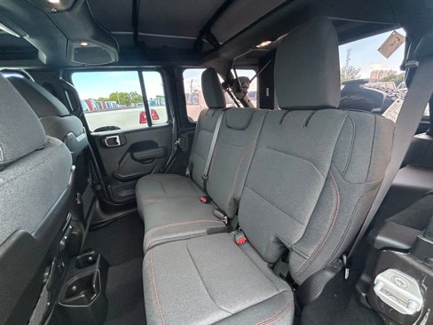 New 2025 Jeep Wrangler Unlimited Rubicon image 38