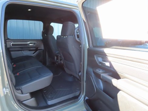 New 2026 RAM 1500 4x4 Crew Cab image 28