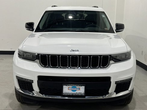 Used 2023 Jeep Grand Cherokee L Limited image 9