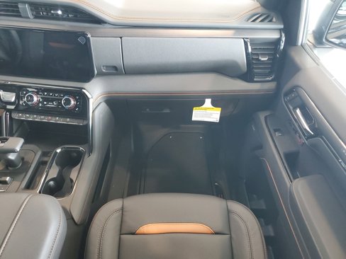 New 2026 GMC Sierra 1500 AT4 w/ AT4 Premium Package image 18