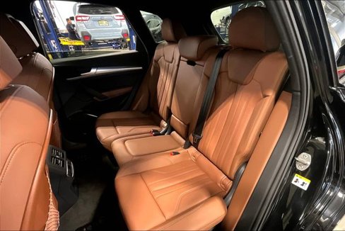 Certified 2025 Audi Q5 2.0T Premium image 26