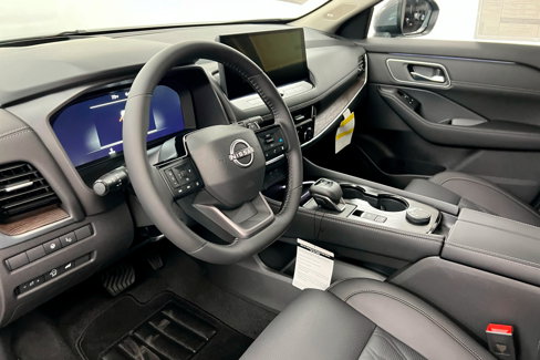 New 2025 Nissan Rogue Platinum w/ Platinum Premium Package image 15