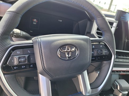 New 2025 Toyota Tundra Platinum image 18
