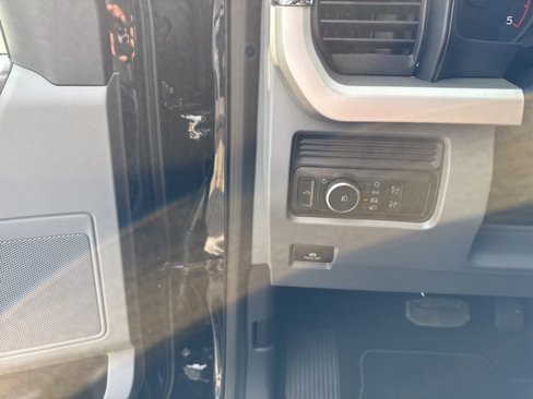 New 2026 Ford F250 XLT image 17