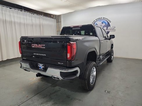 Used 2023 GMC Sierra 1500 SLT w/ SLT Premium Package image 10