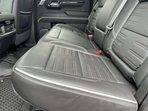Used 2023 GMC Sierra 1500 AT4X image 21