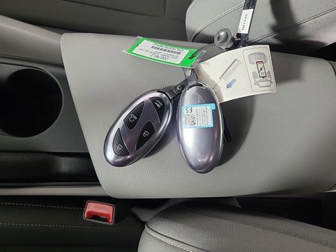 New 2025 Hyundai Elantra Sport image 26