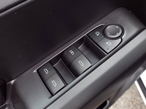 New 2026 GMC Canyon Elevation w/ Convenience Package image 26
