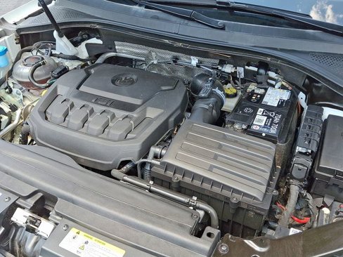 Used 2024 Volkswagen Tiguan Wolfsburg Edition image 26