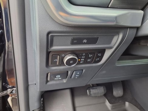 New 2025 Ford F150 Lariat image 10