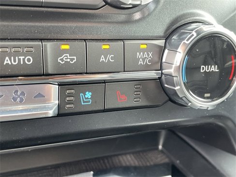 New 2025 Ford F250 Platinum image 23