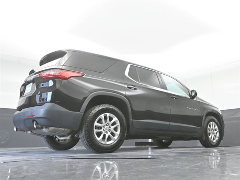 Used 2020 Chevrolet Traverse LS image 34