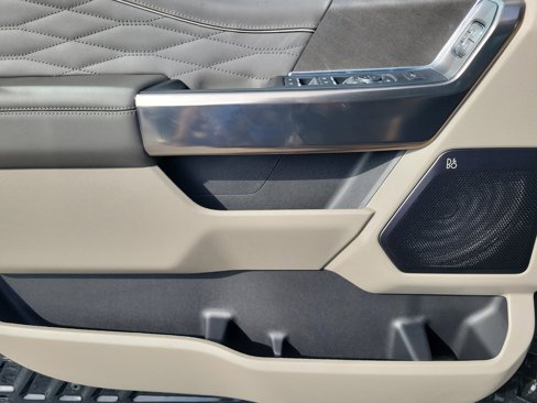 New 2026 Ford F450 Platinum image 15