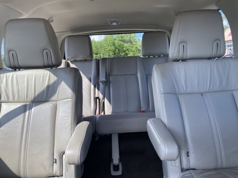 Used 2015 Lincoln Navigator 2WD image 21