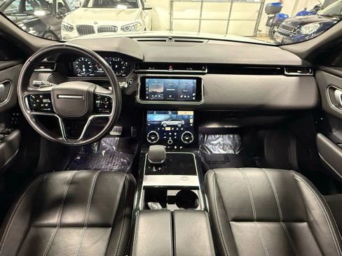 Used 2021 Land Rover Range Rover Velar R-Dynamic S image 2
