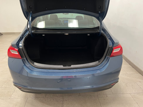 Used 2024 Chevrolet Malibu LT image 16